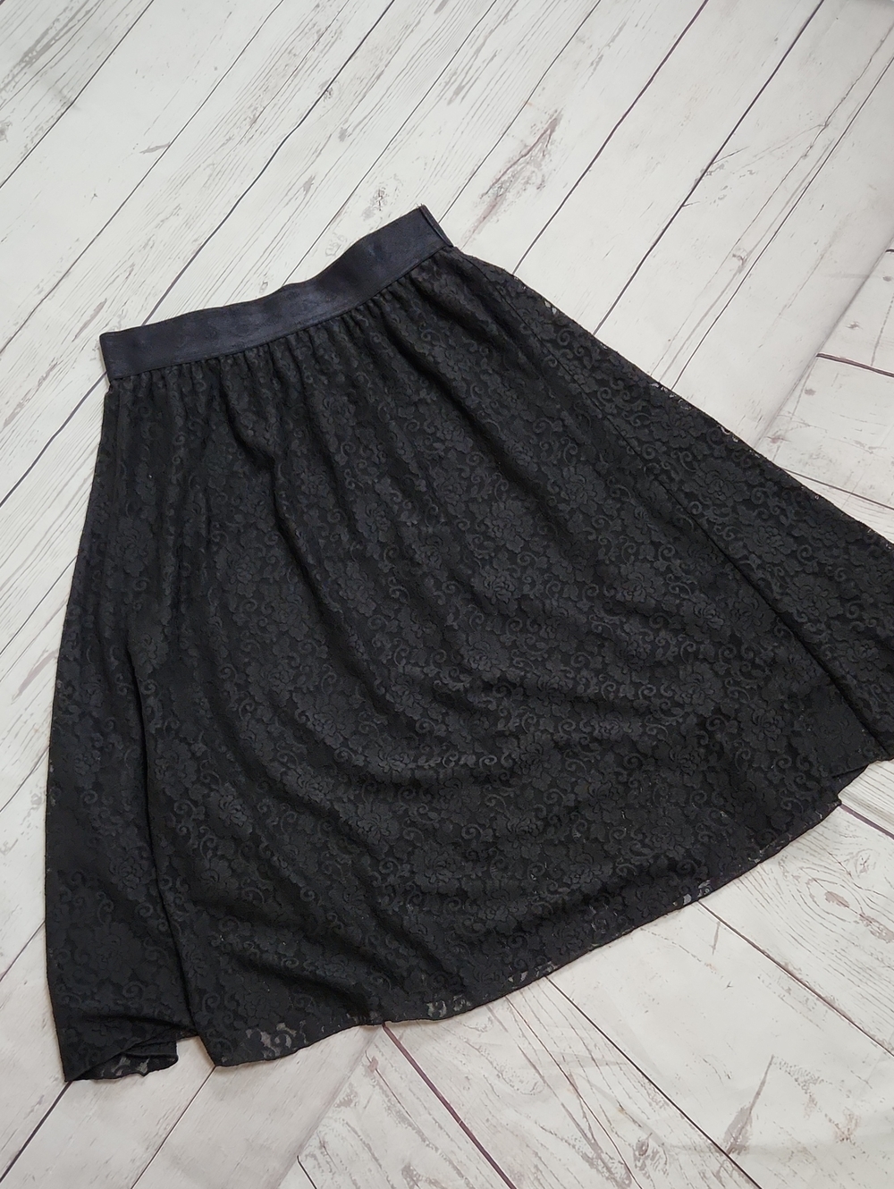 LuLaRoe Black Lace Circle Skirt with Elastic Waistband